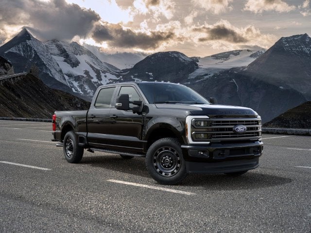 2027 Ford F-250SD XLT