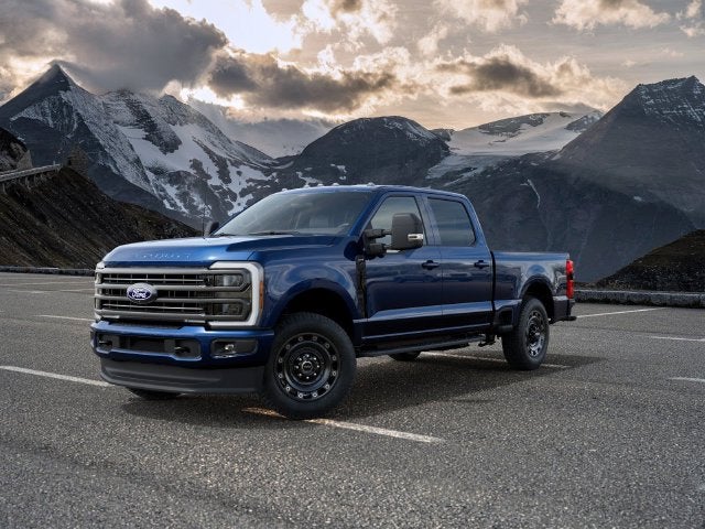 2027 Ford F-250SD XLT