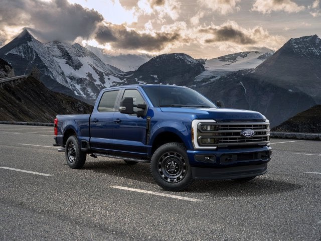 2027 Ford F-250SD XLT