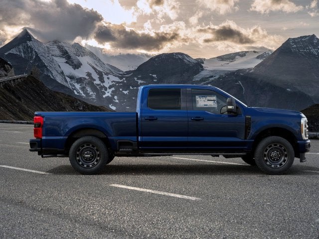 2027 Ford F-250SD XLT