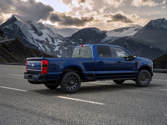 2027 Ford F-250SD XLT
