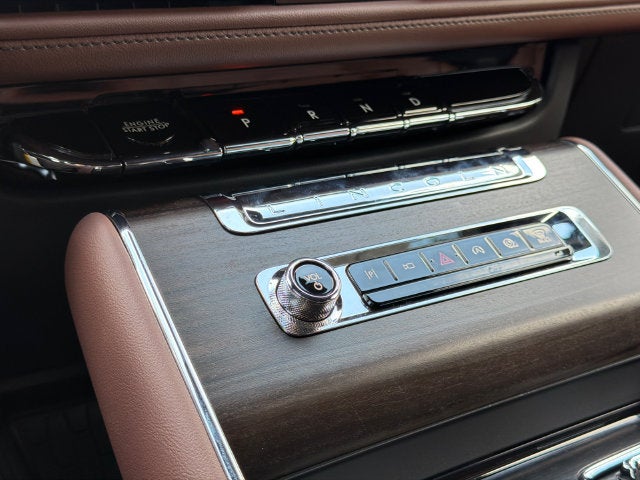 2027 Lincoln Aviator Reserve