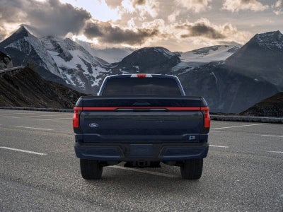 2025 Ford F-150 Lightning LARIAT