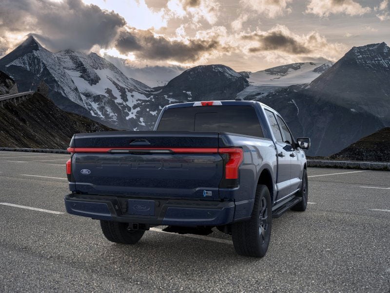 2025 Ford F-150 Lightning LARIAT